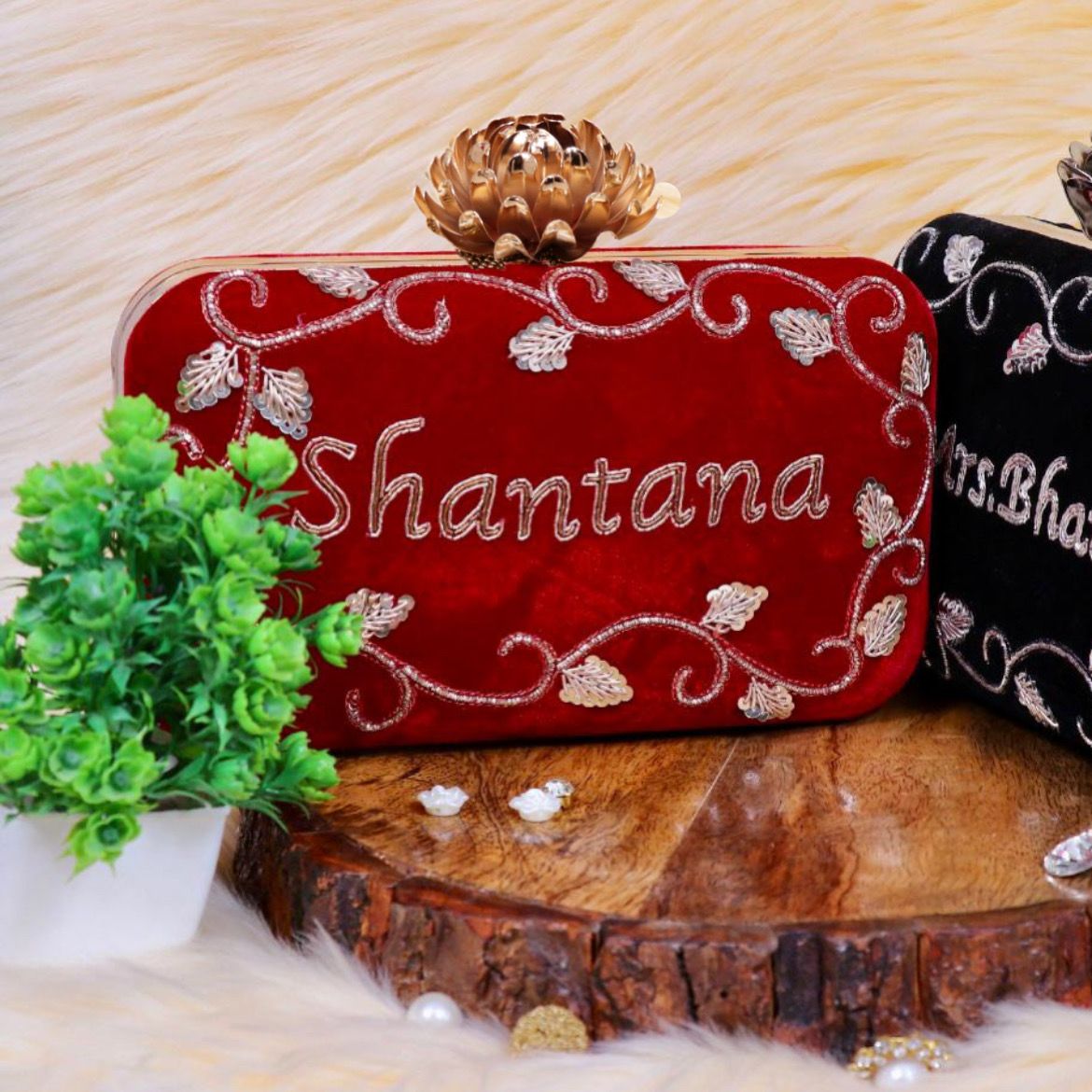 Custom Embroidered Clutch Bag – Personalized Name Clutch, Handmade Party & Wedding Gift