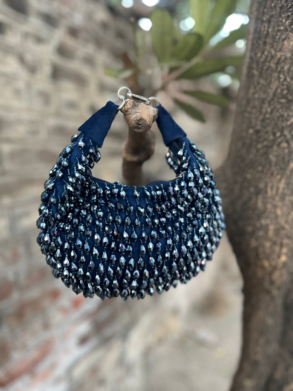 Luxury Red Crystal Beaded Handbag – Designer Statement Clutch for Parties & Weddings